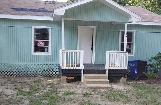 Beautiful Home Near Park & Museum