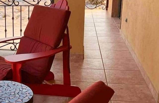 Beautiful Home on the Golf Course Sleeps 12 Casa Happy Lizzard With WIFI