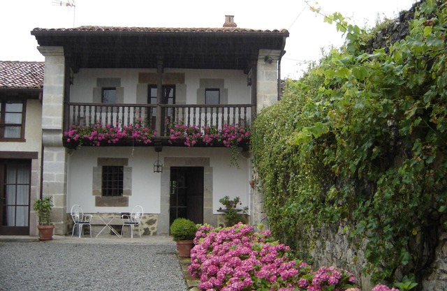 Belle maison entièrement rénovée Montañesa