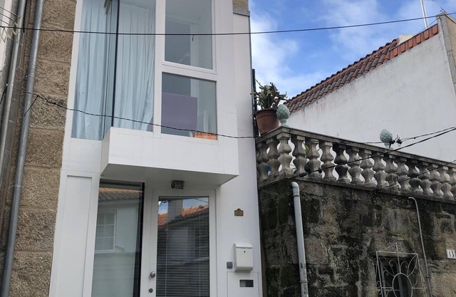 Belle maison dans le quartier historique de Baiona