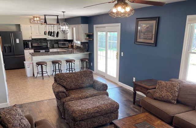 Three-bedroom house by Lutheran Hospital