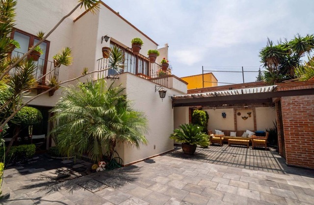 BELLE MAISON À COYOACAN
