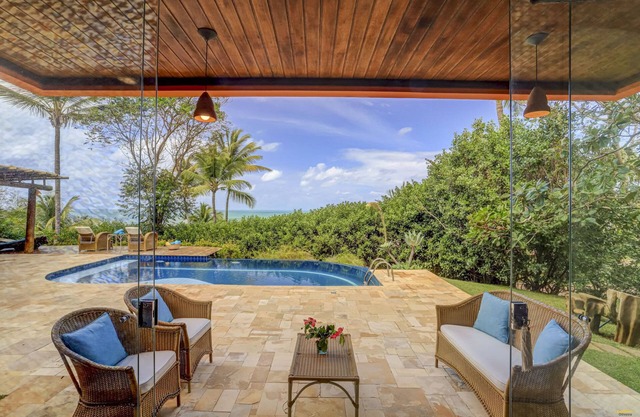 Belle maison avec piscine et accès piétonnier à Prainha