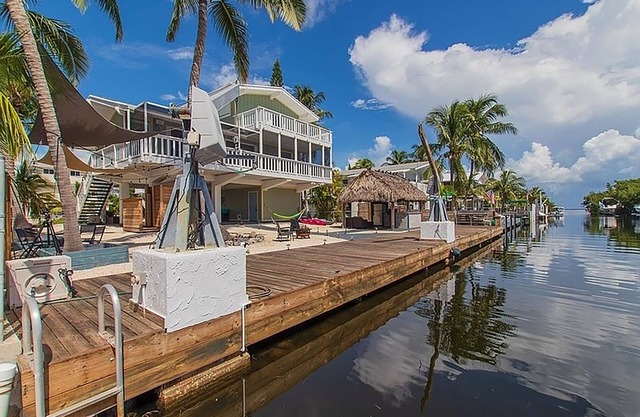 Beautiful key largo home next to bay and ocean access