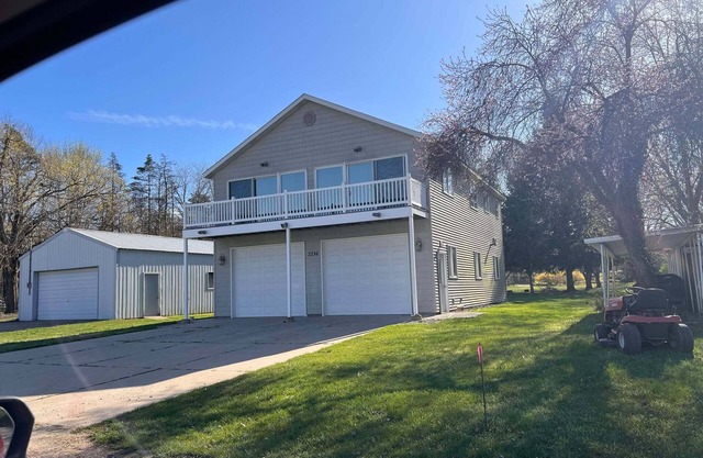 Beautiful Lake Views with Balcony - Elevated Ranch in Allegan