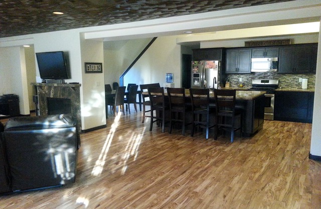 Belle grande maison avec une vue magnifique. Une histoire avec un loft.