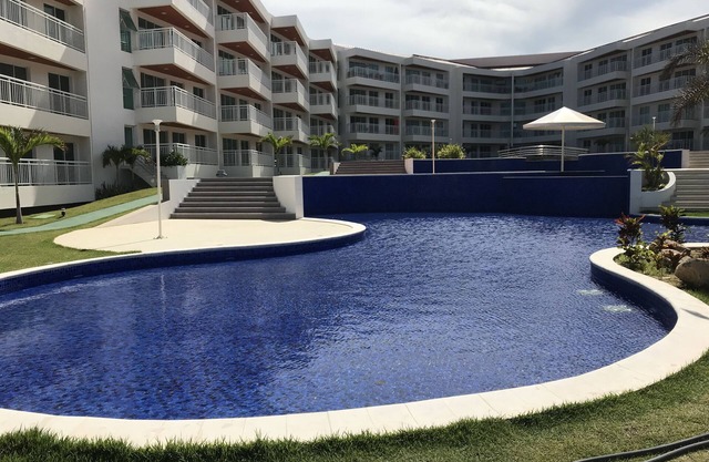 Bel appartement, 3 suites, AR Split, complet, meublé, luxe, à 600m de Waterpq