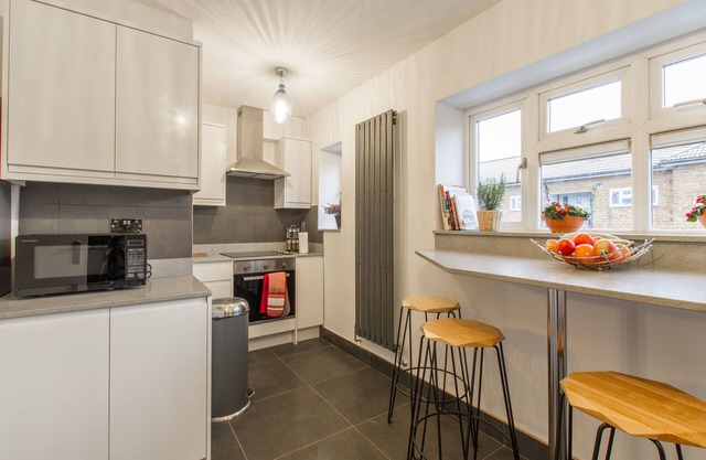 Magnifique appartement de luxe à Londres - à 3 minutes de la ligne Piccadilly - 10 personnes