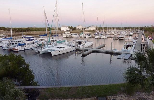 Belle propriété Marina au bord de l'eau à Little Harbor Beach Resort, Tampa Bay, Fl