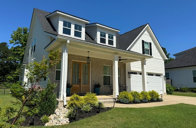 Beautiful Masters Rental - 4 bedroom and 4.5 bathroom House