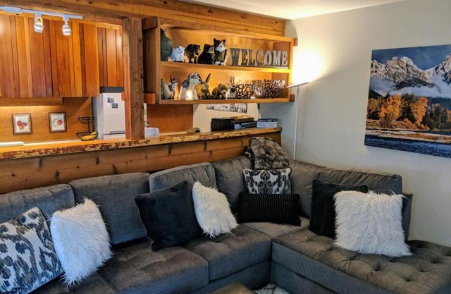 Beautiful Mountain Condo