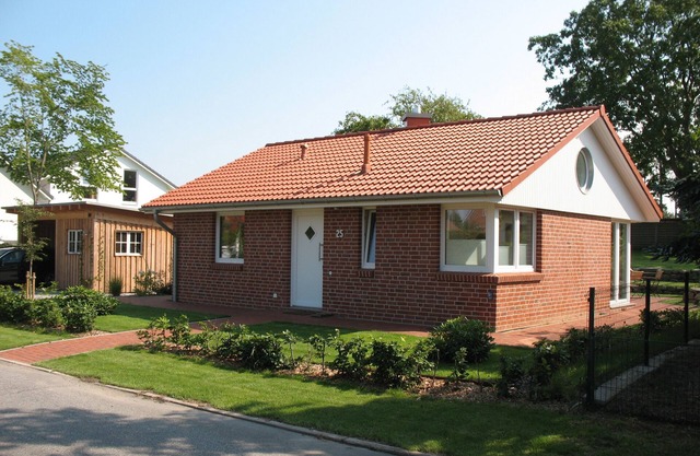 Belle maison de vacances neuve avec un grand jardin