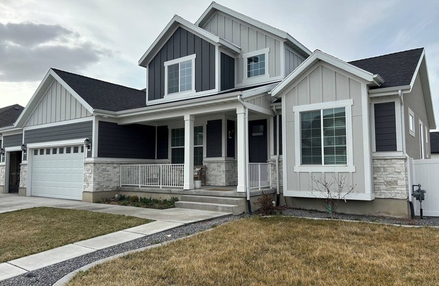 Beautiful new residential Lindon home with lots of space for all of your family!