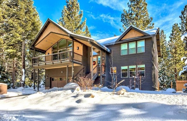 Beautiful New Air Conditioned Mountain Retreat