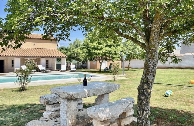 Beautiful newly renovated villa - Villa Sara Hrboki *5 minutes to the beach*