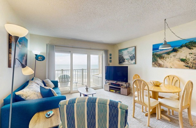 Beautiful oceanfront condo with direct beach access and shared pool