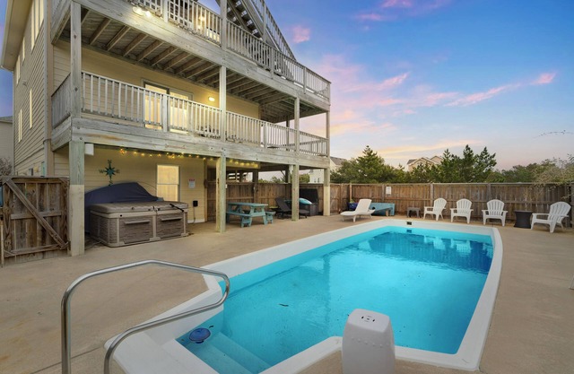 Beautiful OBX Home w. Pristine Views by RedAwning