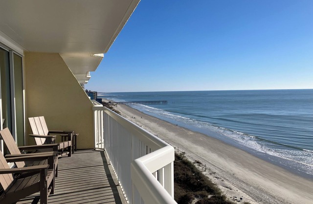 Décorateur propre Oceanfront Condo à Cherry Grove Beach - 3 chambres 3 salles de bain