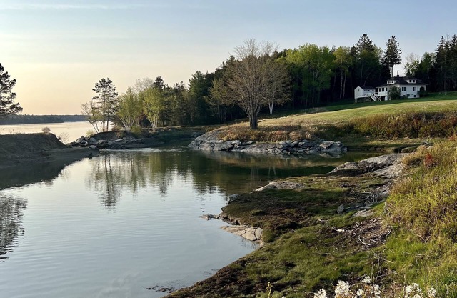 NOUVELLE LISTE!! OCEANFRONT PRIVATE LAGOON, SCHOODIC ACADIA NOUVELLEMENT RÉNOVÉ