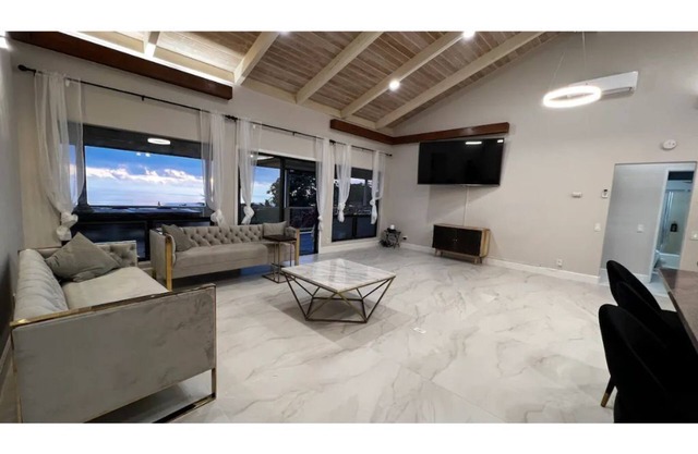 Beautiful Oceanview Home