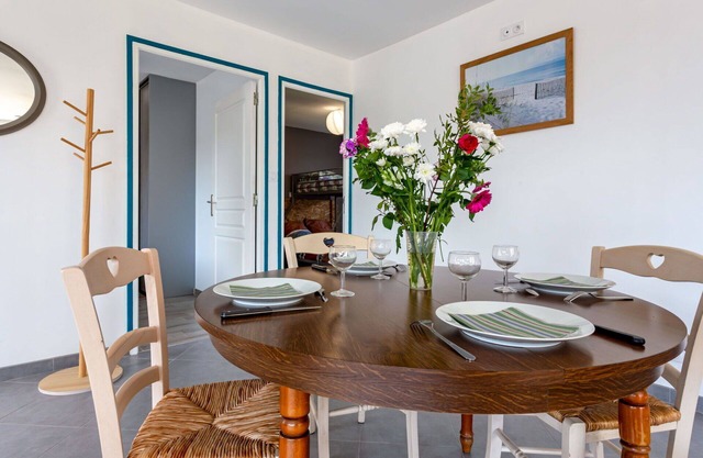 Magnifique maison de vacances privée pour 4 personnes avec TV, terrasse, animaux admis et parking