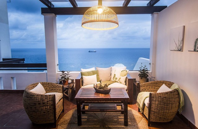 Magnifique Penthouse avec vue imprenable sur la mer