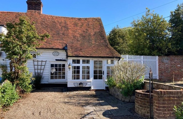 Beautiful period fisherman's cottage