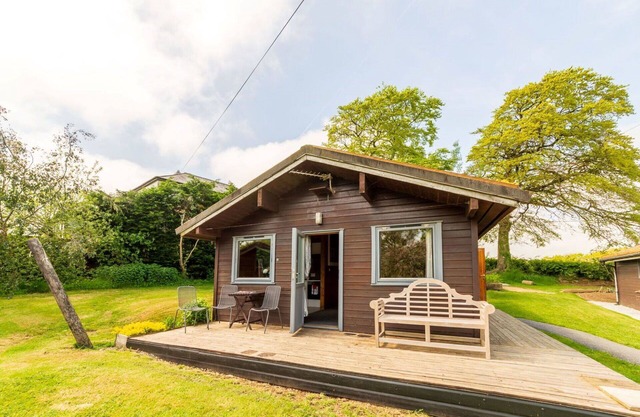 Maison de vacances privée avec WIFI, bain à remous, TV, terrasse, vue panoramique, parking
