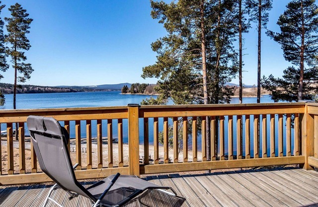 Maison de vacances privée avec bain à remous, WIFI, TV, terrasse, animaux admis, parking