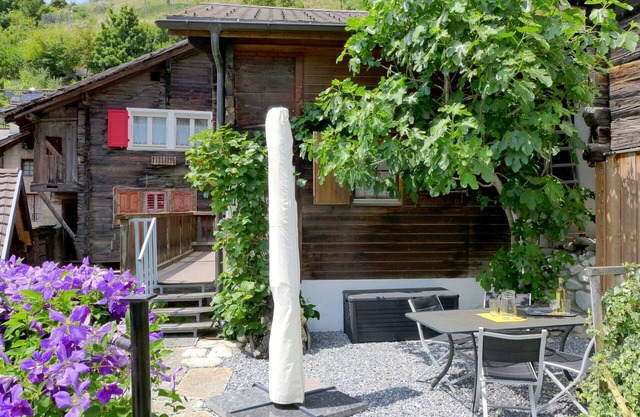 Belle maison de vacances privée pour 4 personnes avec WIFI, terrasse et vue panoramique