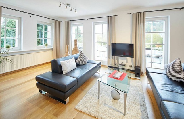 Belle maison de vacances privée pour 6 personnes avec WIFI, TV, balcon, animaux admis et parking