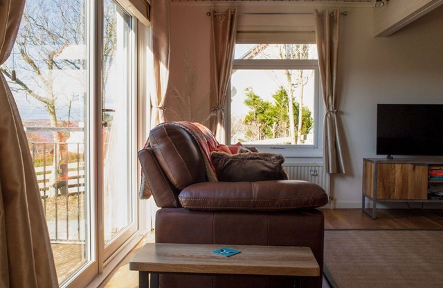 Belle maison de vacances privée avec WIFI, TV, patio, animaux admis, vue panoramique et parking