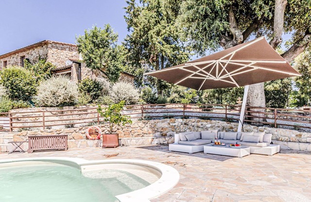Belle maison de vacances privée avec WIFI, climatisation, piscine, TV et terrasse