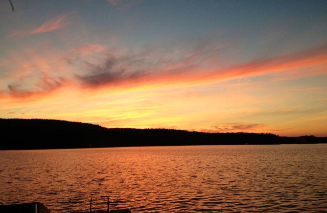 New Location: Belle, Private Lakefront Accueil sur le lac Crescent à Raymond, Maine