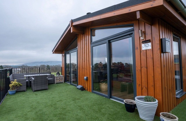 Merveilleuse maison de vacances privée pour 6 personnes avec WIFI, TV et balcon