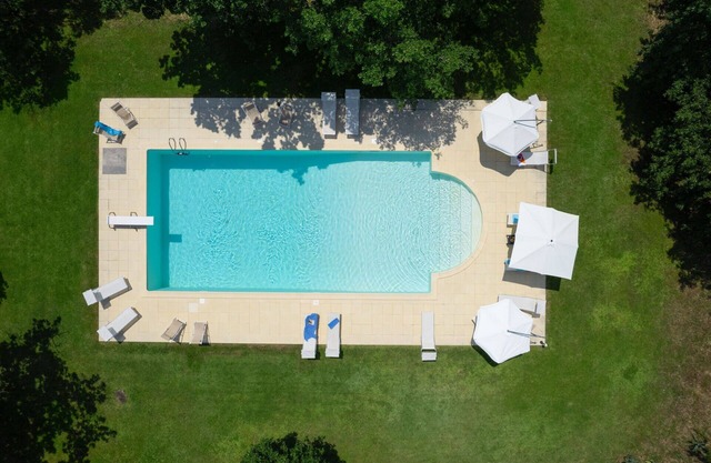 Maison de vacances privée avec bain à remous, WIFI, piscine privée, TV, près de Montepulciano