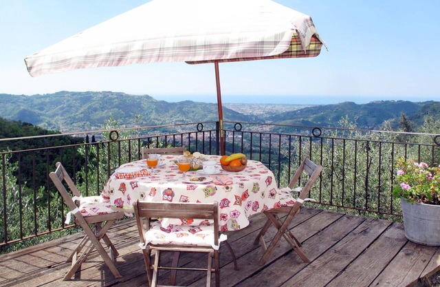 Magnifique maison de vacances privée avec piscine privée, WIFI, TV, terrasse et vue panoramique