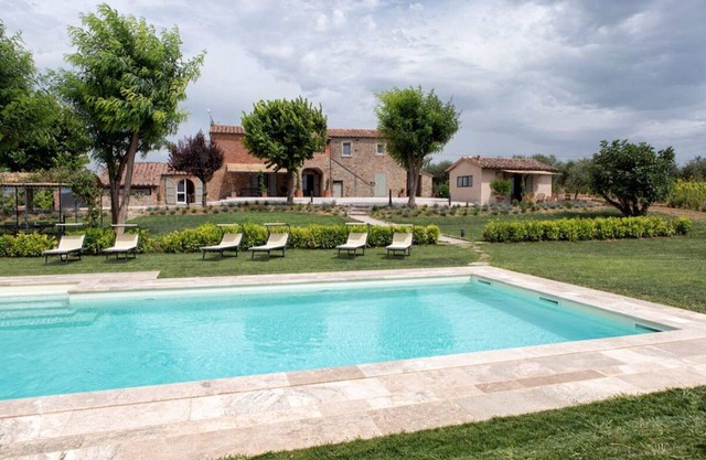 Maison de vacances privée avec WIFI, piscine privée, climatisation, TV, près de Cortone