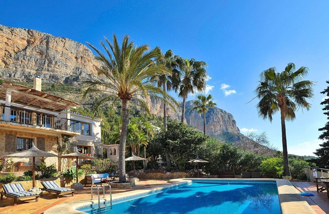 Maison de vacances privée avec piscine privée, WIFI, climatisation, TV, patio, vue panoramique