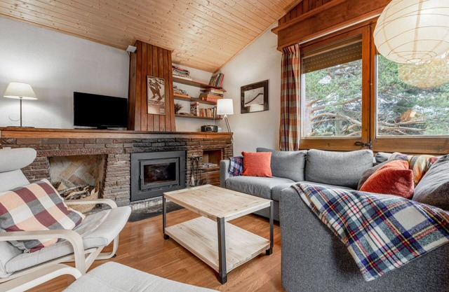 Merveilleuse maison de vacances privée pour 8 personnes avec WIFI, TV, balcon et animaux admis