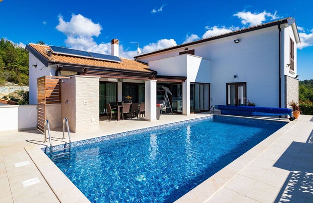 Maison de vacances privée avec climatisation, bain à remous, WIFI, piscine privée, TV, terrasse