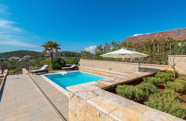 Belle maison de vacances privée avec WIFI, climatisation, piscine privée, TV et patio