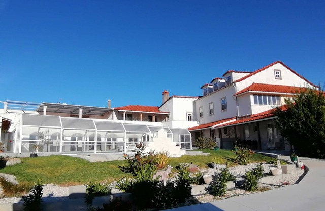 9Arches - belle maison de famille avec piscine dans un village typique du centre