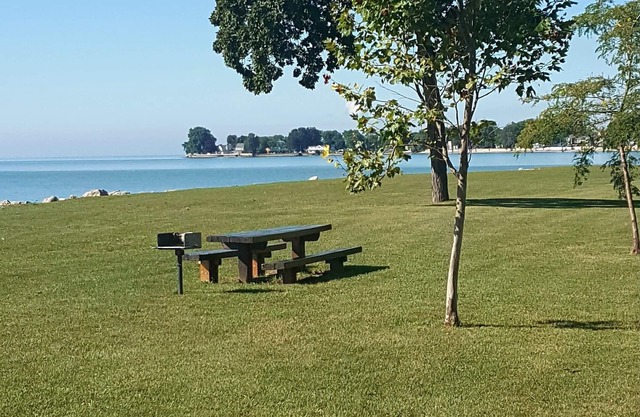 Beautiful, Relaxing Lake Erie access Communauté / Pêche, Canotage, Feu de joie