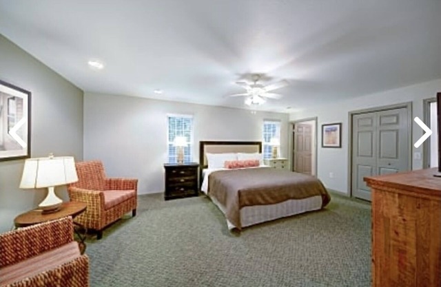 Beautiful resort at OBX, NC. Beach access, 3 bedrooms, 2 bath, 7/7-7/14.