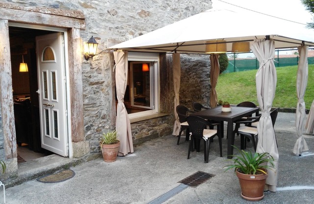 BELLE MAISON RUSTIQUE AVEC CHARME