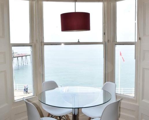 Beautiful Seafront 1 bedroomed apartment