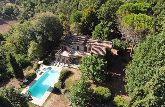 Magnifique ferme en Ombrie avec piscine privée.