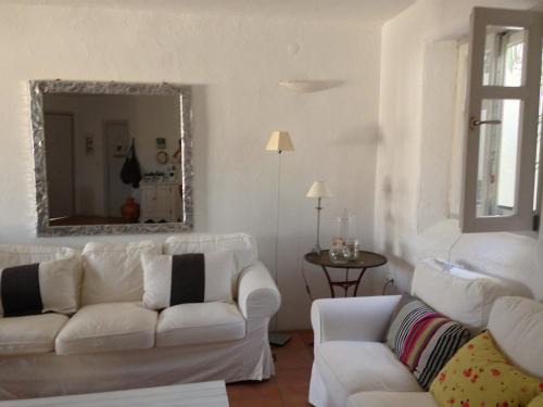 BEAUTIFUL SINGLE HOUSE in LEFKES - PAROS