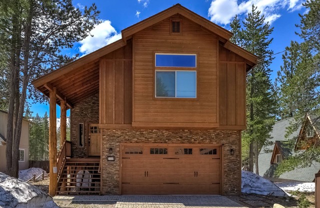 Belle maison South Lake Tahoe avec de superbes vues sur la montagne